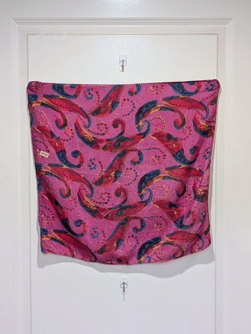 NWOT Beckwoman  20”x20” Pink Blue Red and Yellow Ascot Scarf - Picture 2 of 3